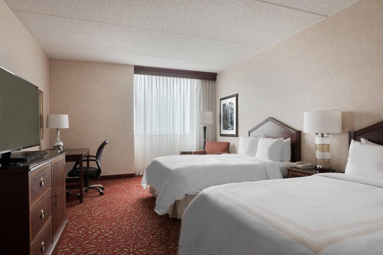 Chicago Marriott Northwest Hotel Хофман Истейтс Екстериор снимка