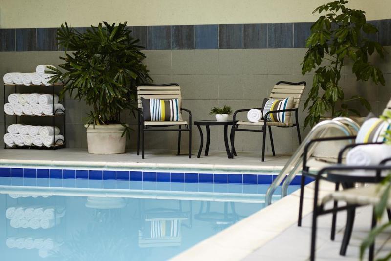 Chicago Marriott Northwest Hotel Хофман Истейтс Екстериор снимка