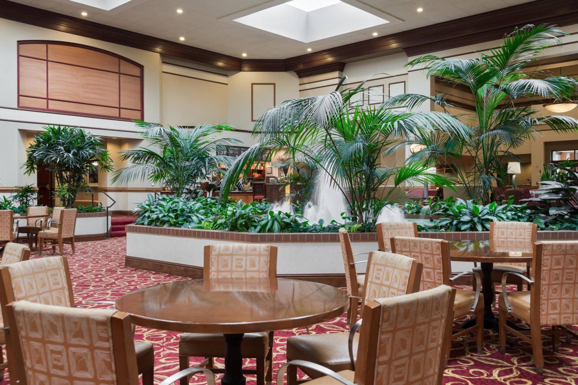 Chicago Marriott Northwest Hotel Хофман Истейтс Екстериор снимка