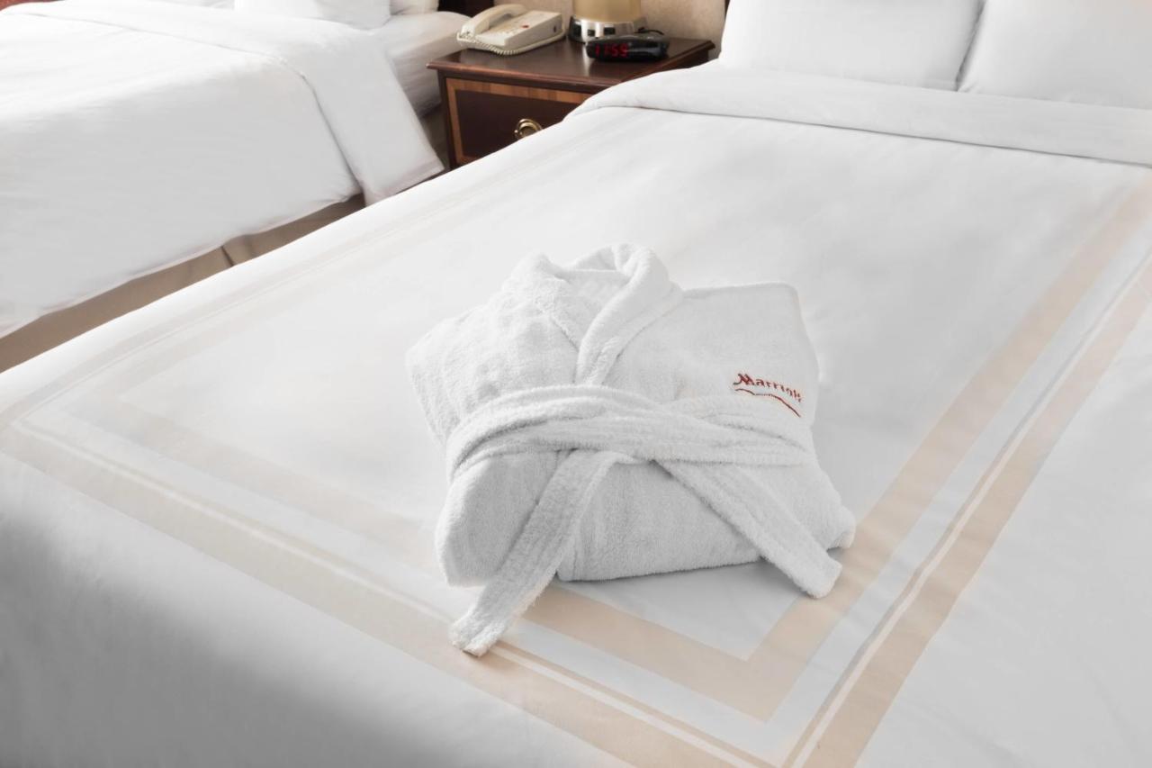 Chicago Marriott Northwest Hotel Хофман Истейтс Екстериор снимка